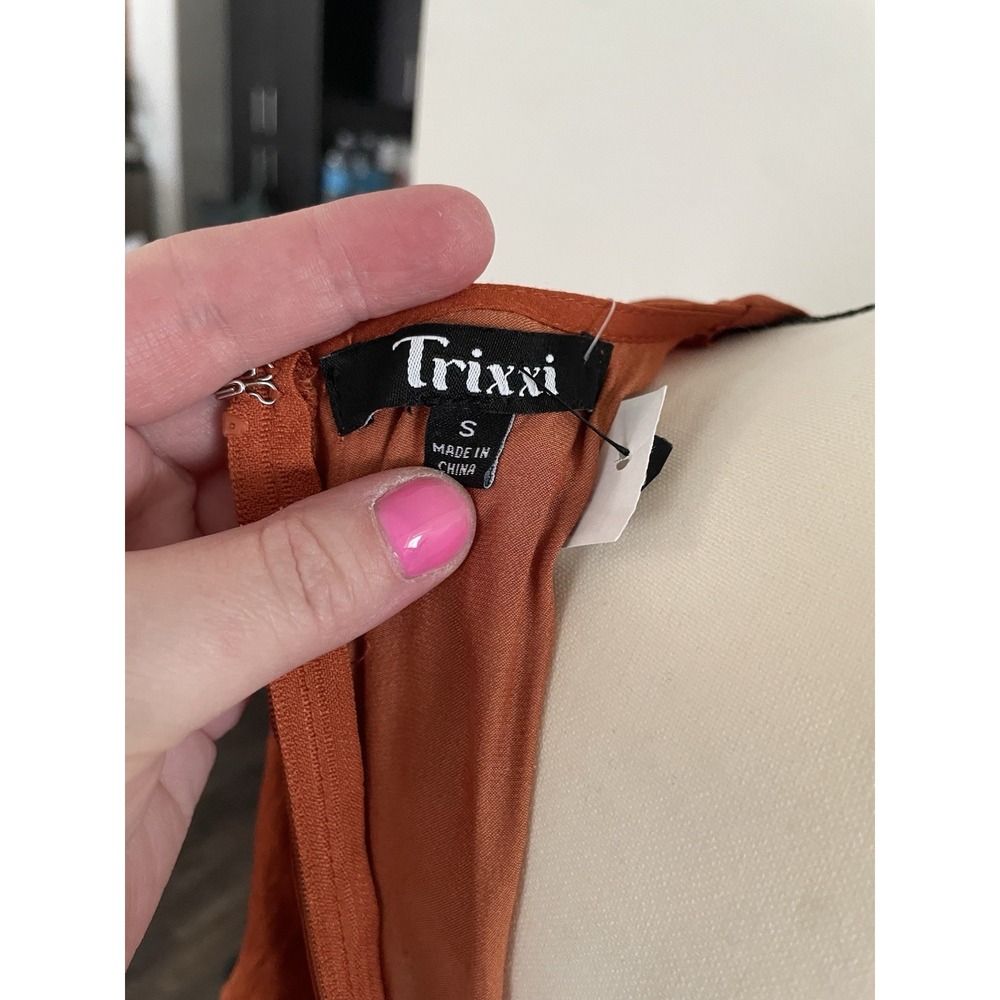 Francesca's SSFLUTTERS High-Low Tie-Front Midi Dress Burnt Orange Rust Small NWT - Picture 9 of 13